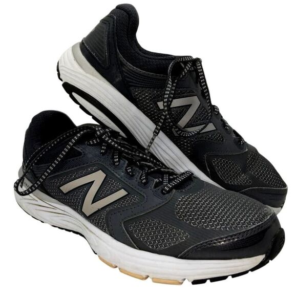 New Balance 560v7 Phantom Women's Pre-owned Dark Gray Running Sneakers - sz. 9 - Picture 1 of 6